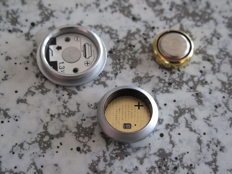 Mercury Camera Battery: Issues and Solutions